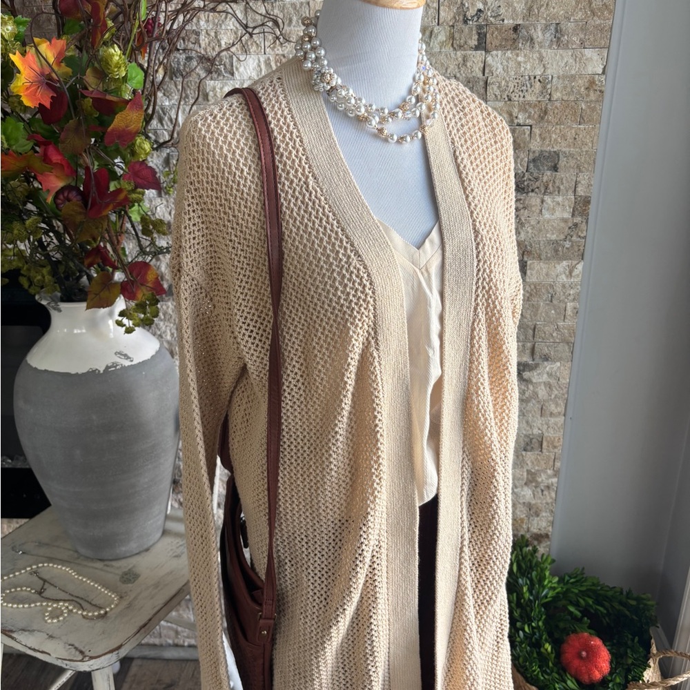 Banana Republic Beige Knit Cardigan